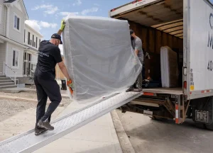 Residential-moving-in-Calgary-move-houses-apartament-basement-suit
