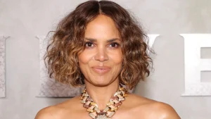 halle berry wigs screening